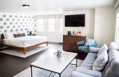 Guerneville Hotel | The Stavrand Russian River Valley