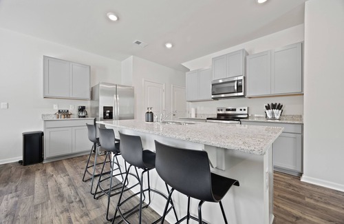 Fairburn House | The Stay Haus - Modern 4 Bedroom