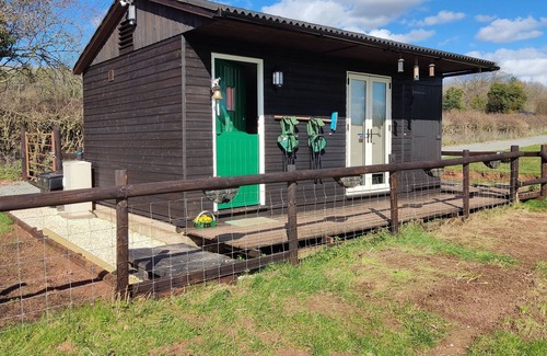 Hay-on-Wye Cabin | The Stockman's Cabin - A quiet rural retreat - Bring your own horses on holiday!