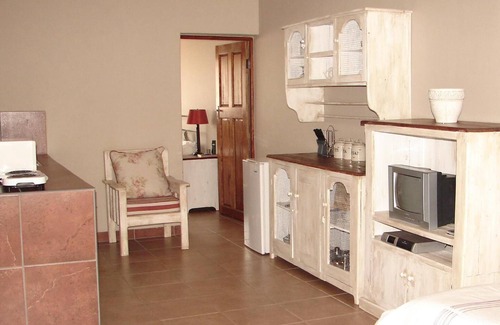 Komatipoort House | The Stoep Cafe