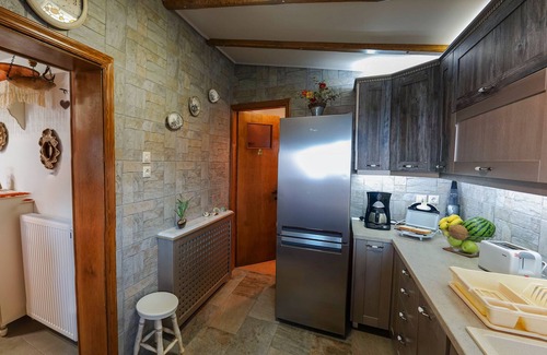 Keramidi House | The StoneHouse -Family sized house w/great view that combines sea & village!