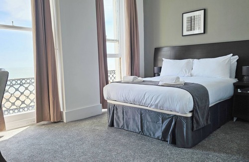 Eastbourne City Centre Hotel | The Strand Hotel