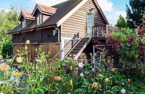 Hope under Dinmore House | The Studio