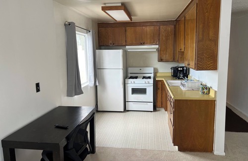 Mar Vista Apartment | The studio + quiet + private + safe great location