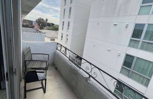 Mar Vista Apartment | The studio + quiet + private + safe great location