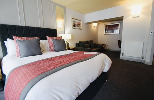 Haverhill Hotel | The Suffolk Hotel