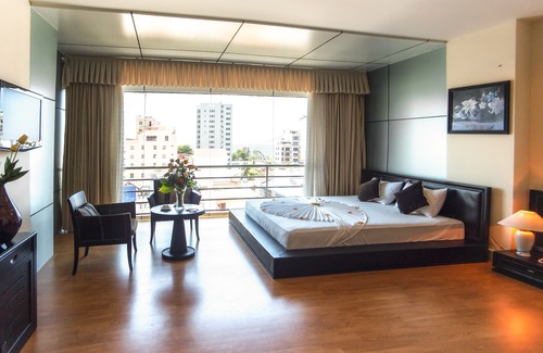 Tran Phu Beach Hotel | The Summer Hotel