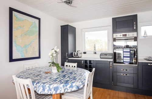 Y Felinheli Cottage | The Summerhouse