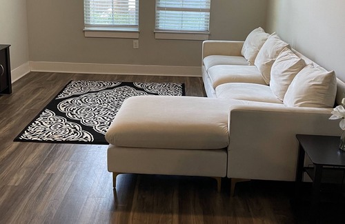 Ladson Apartment | The Summertime Chillout