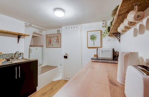 Summertown Apartment | The Summertown Studio 1 Bedroom Kitchenette