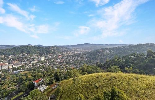 Kandy Hotel | The Summit