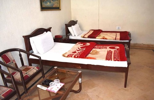 G-6 Sector House | The Sun Guest House