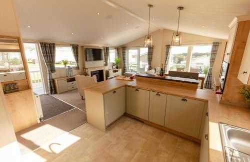 Swarland House | The Suncatcher