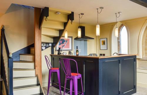 Middlemarsh House | The Sunday Schoolroom