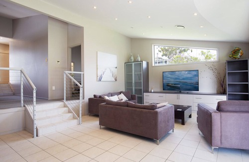 Soldiers Point House | The Sundowner 40 Cromarty Road