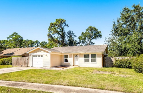 Gulf Breeze House | The Sunny Sanibel
