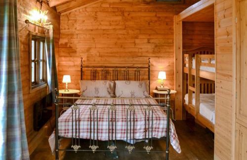 Beccles House | The Sunset Cabin