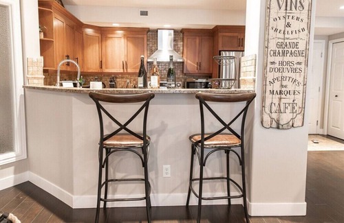North End Condo | The Sunset - Downtown