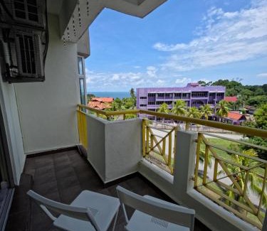 Tanjung Tanah Merah Apartment | The Sunset Terrace -Teluk Kemang, Sunset view, Walk to beach