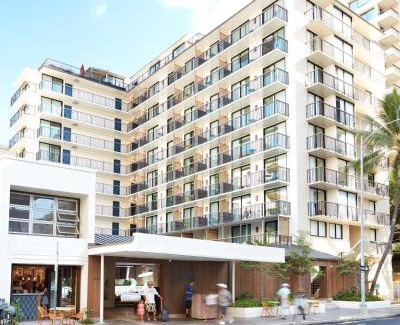 Waikiki Hotel | The Surfjack Hotel & Swim Club