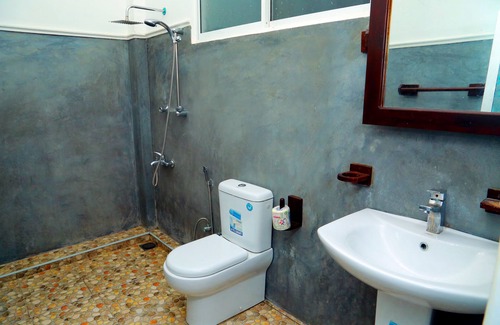 Midigama East Hotel | The Surflanaka Resort