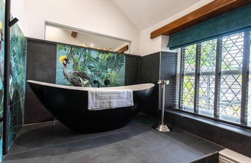 Kettleshulme Hotel | The Swan Inn
