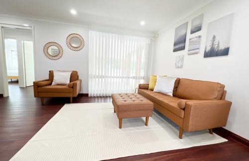 Buff Point House | The Swan Lakehouse - Buff Point
