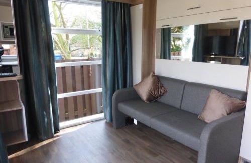 Belford Apartment | The Swan Suite