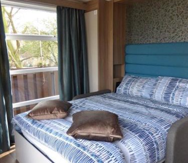 Belford Apartment | The Swan Suite