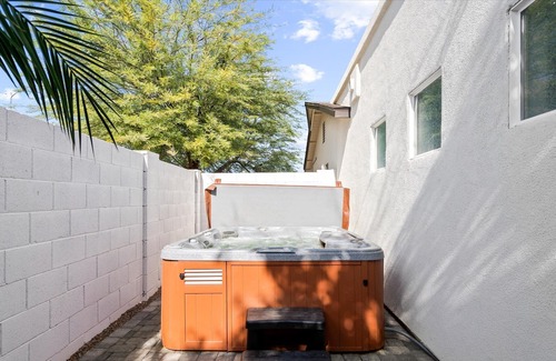Pointe Scottsdale House | THE SWEET SAGUARO: POOL + SPA + PING PONG + MORE