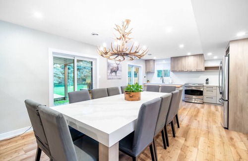 Collingwood House | 💙The Sweet Spot HOT TUB SAUNA & GAMES ROOM