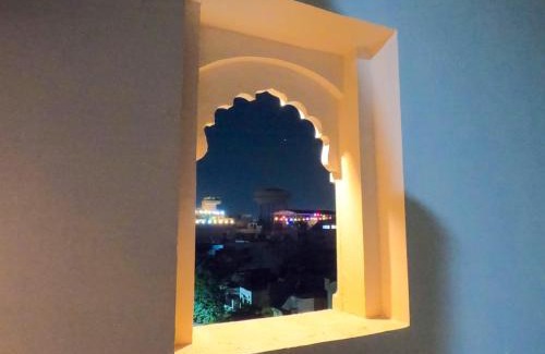 Agra Hotel | The Taj Vista Agra -walking distance to Taj Mahal