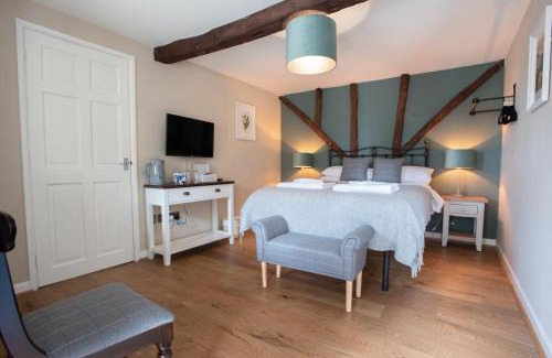 Stanton Saint John Bed & Breakfast | The Talkhouse