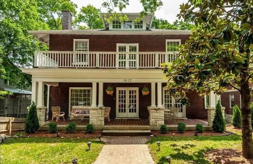 Hillsboro Village Apartment | The Taylor Swift Apt Music Row Walkable!