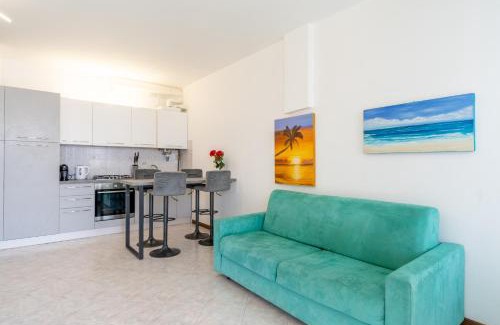 Fiumelatte Apartment | The terrace on the Como Lake - Varenna Pino