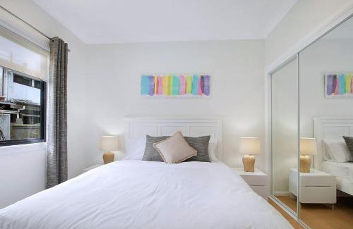 Macgregor House | The Terrarena - Family Stay near Shopping & Eateries