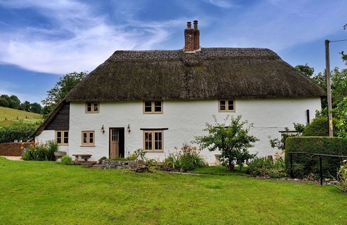 Blandford Forum House | The Thatch at Winterborne Houghton by Interhome