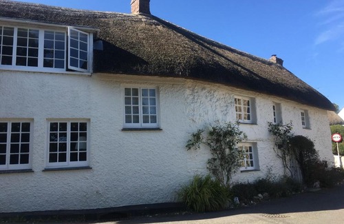 Feock House | The Thatched Cottage