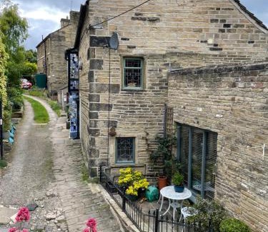 Holmfirth Apartment | The Therapy Rooms Holmfirth Holiday Let