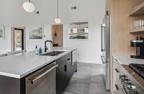 Stowe Hollow House | The Thomas at Eloise Lane - Cozy comfort with expansive vistas!