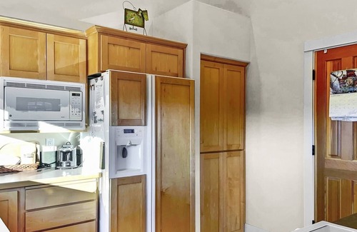 Sisters House | The Three Sisters 2 bdrm/2 bath home located in Pine Meadow Village next to the