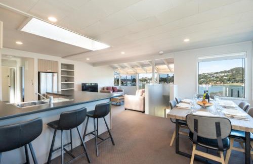 Okiato House | The Tide Watcher - Okiato Holiday Home