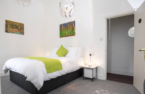 Merthyr Tydfil Hotel | The Tiger Inn