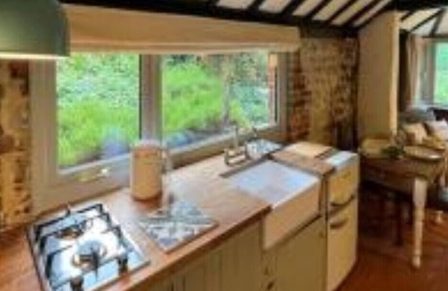 Lewes Cottage | The tiny cottage at Littledown
