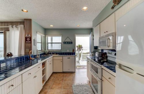 Palm Coast House | The Tipsy Turtle Direct Oceanfront
