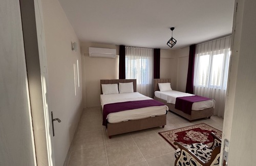 Pamukkale City Centre Hotel | The Titanic House