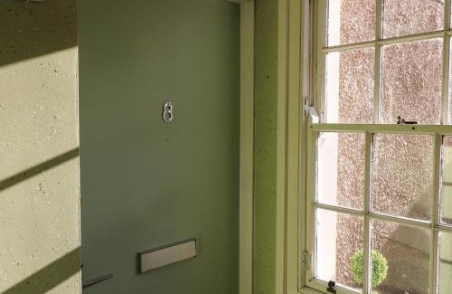 Melrose House | The Toll House