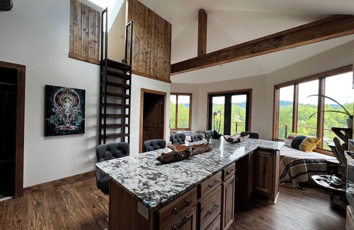 Mars Hill Apartment | The Tower, Private Mountain Majesty on 11 Acres, 20 Min from AVL