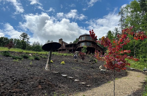 Mars Hill Apartment | The Tower, Private Mountain Majesty on 11 Acres, 20 Min from AVL