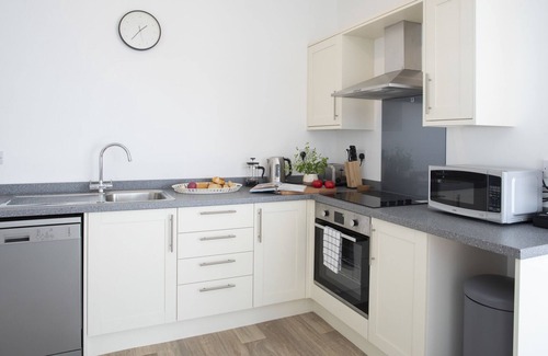 Criccieth Cottage | The Towers - Llyn